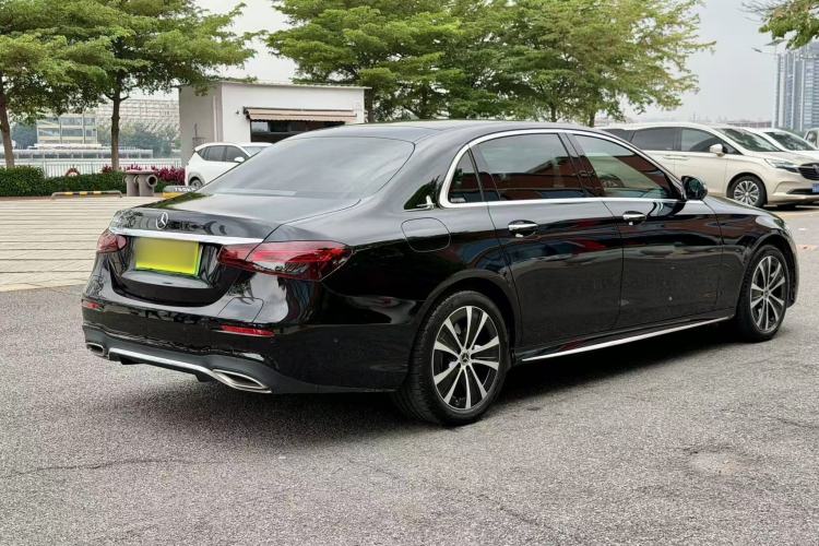 Used Mercedes-Benz E-Class New Energy 2022 Facelift E 350 e L Plug-in Hybrid Sedan
