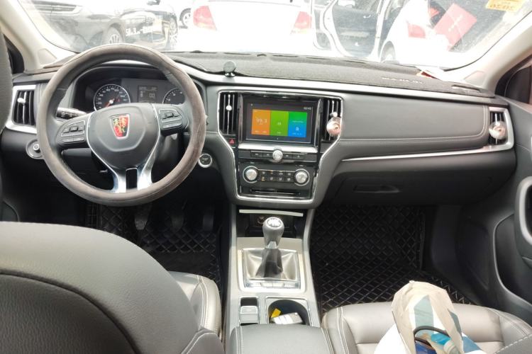 Used Roewe i6 2018 20T Manual Luxury Edition