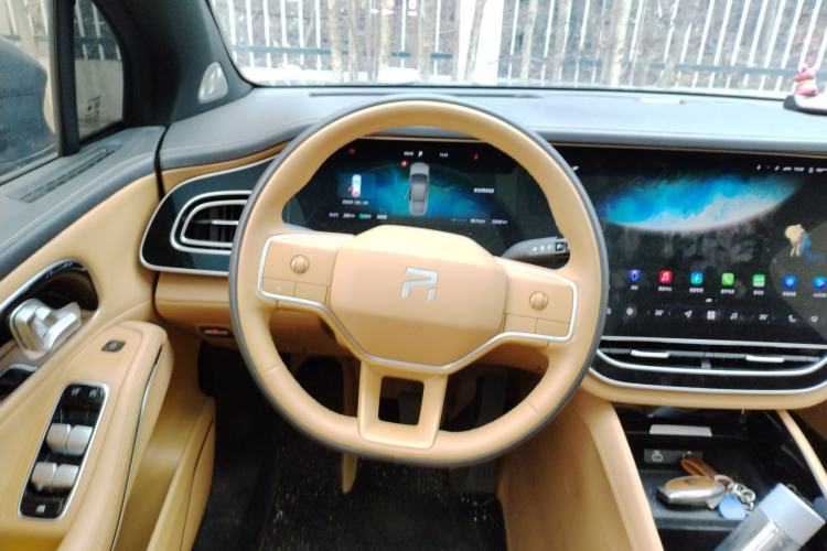 Used Rising R7 2024 Advanced Edition Steering Wheel