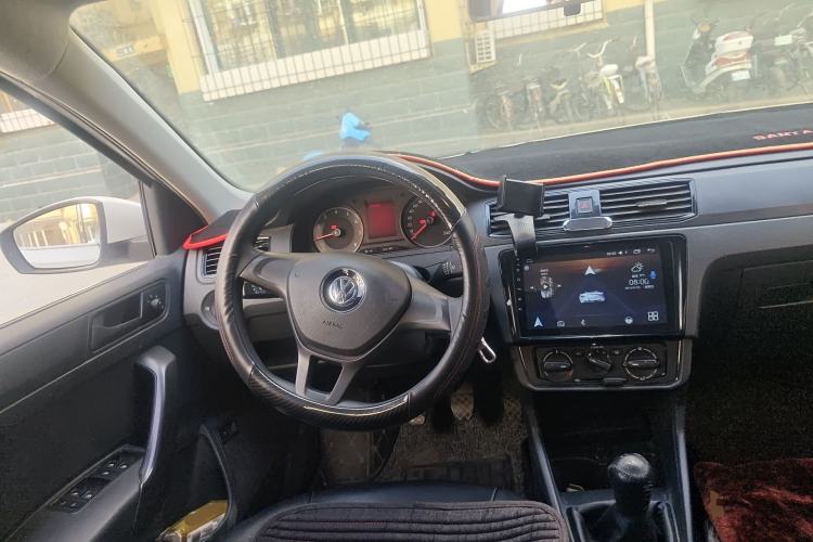 Used Volkswagen Santana 2016 1.6L Manual Fashion Edition Steering Wheel