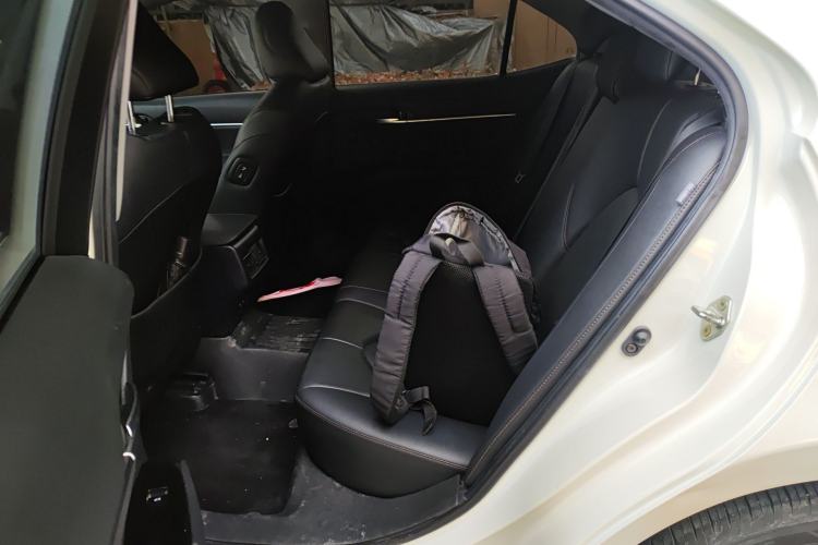 Used Toyota Camry 2019 2.0G Luxury Edition China VI Standard Left Rear Seat