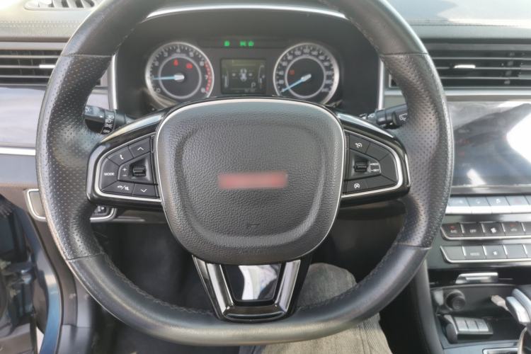 Used Sinotruk VGV U70 2020 1.5T Automatic Smart Enjoyment Elite Edition 5 Seats Steering Wheel