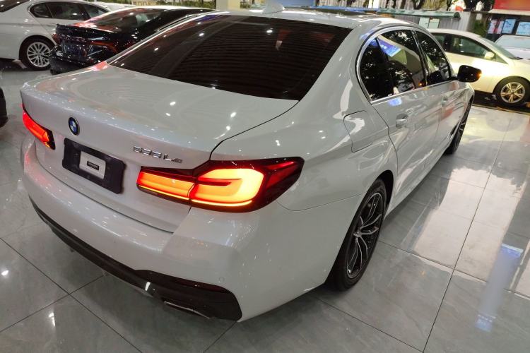 Used BMW 5 Series New Energy 2021 Restyled 535Le M Sport Package Rear Right 45 Deg