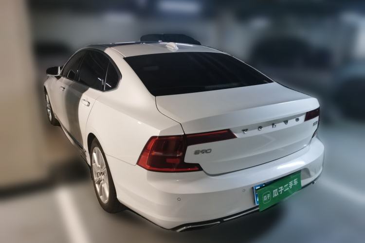 Used Volvo S90 2020 T5 Zhiyi Luxury Edition
