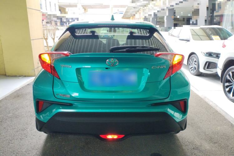 Used Toyota C-HR 2018 2.0L Leading Edition China V-standard
