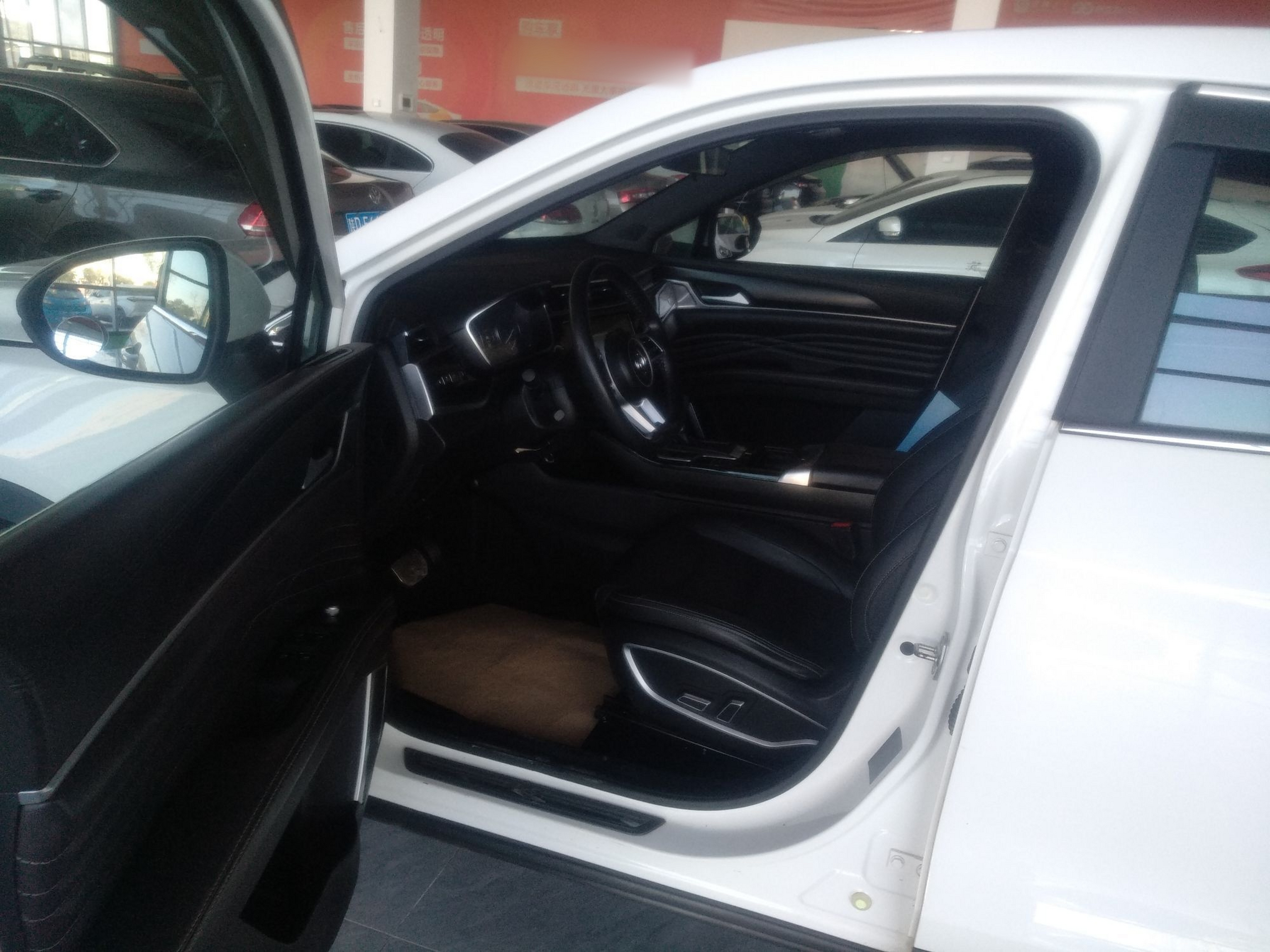 Avant de la voiture