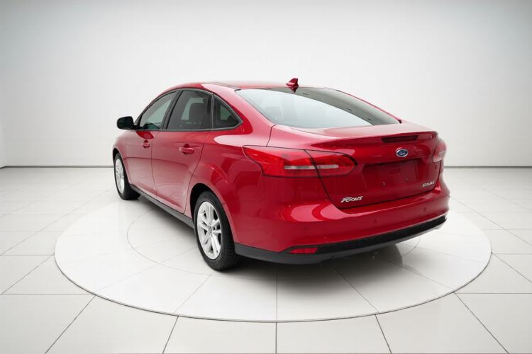 Used Ford Focus 2018 Sedan Classic 1.6L Automatic Trendy SmartDrive Edition Rear Left 45 Deg