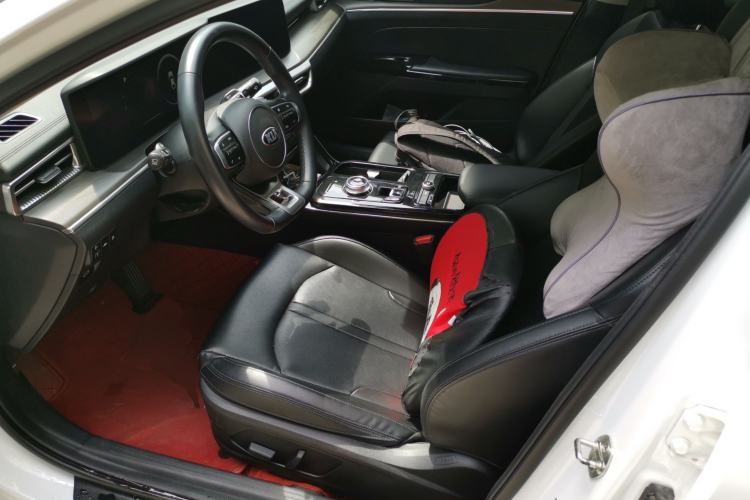 Used Kia K5 2020 270T CVVD Luxury Tech Edition Left Front Seat