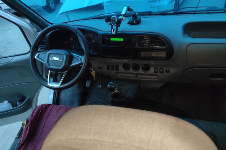 Used JMC Transit 2017 2.8T Commercial Version Short Wheelbase Mid-Roof 6/7/8-Seater JX493
