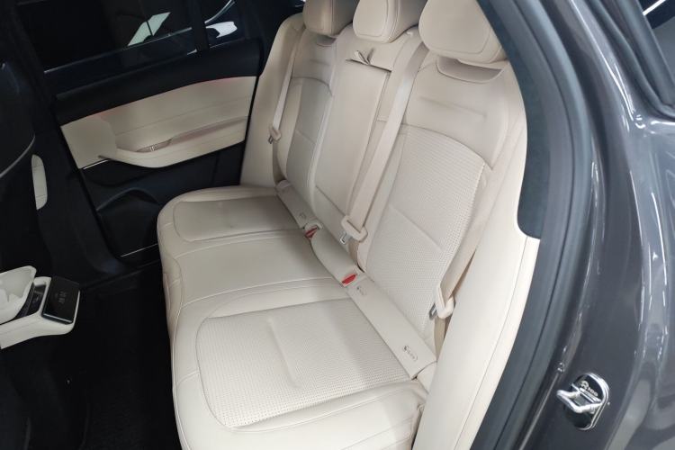 Used Nio ES6 2023 75 kWh
