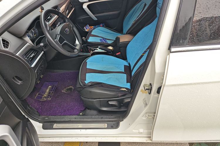 Used Geely Auto Emgrand 2017 Sedan Million Edition 1.5L Manual - Upward Version