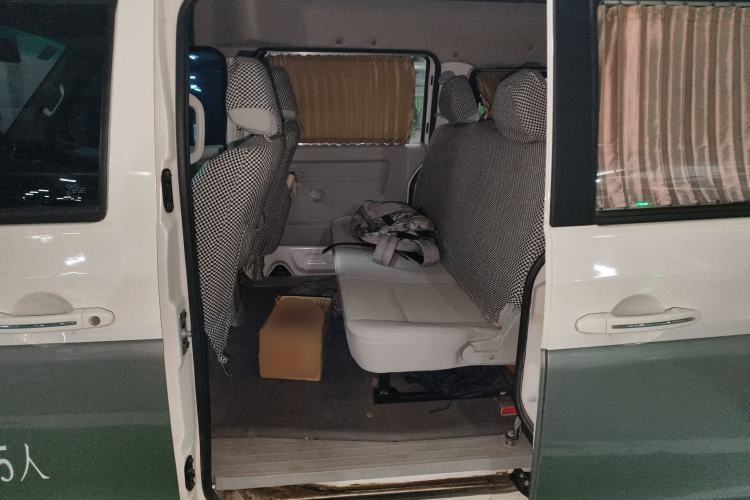 Used Jinbei New Hiace S 2019 1.5L Van Business Edition China VI SWC15M Left Rear Seat