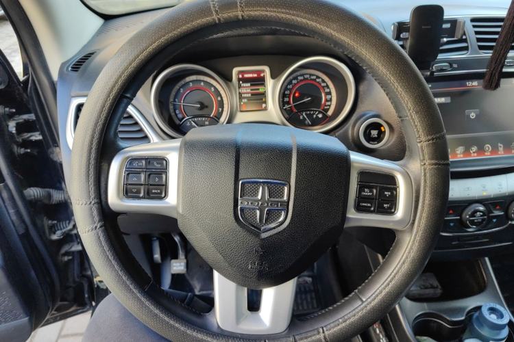 Used Dodge Journey 2013 2.4L Two-Wheel-Drive Smart Edition