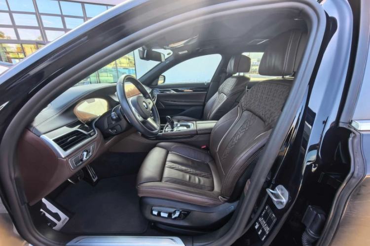 Used BMW 7 Series 2021 730Li M Sport Package
