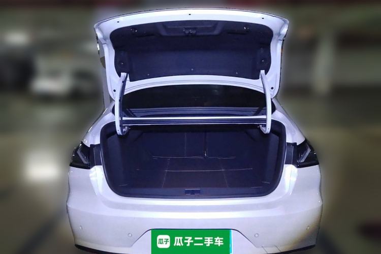 Used Peugeot 408 2022 1.6T Light-Chasing Edition Trunk