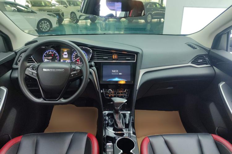 Used Venucia D60 2019 100 000 Honor 1.6L XL CVT Chenku Edition China VI Standard
