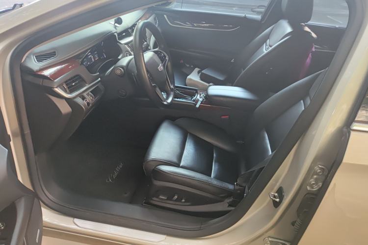 Used Cadillac XTS 2016 28T Luxury Model
