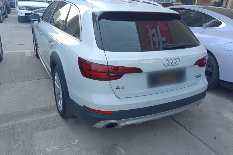 Used Audi A4 2019 45 TFSI allroad quattro Fashion Edition
