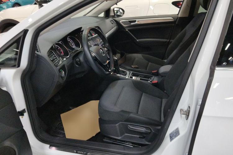 Used Volkswagen Golf 2020 Zhiai Edition 280TSI DSG Comfort Model Left Front Seat