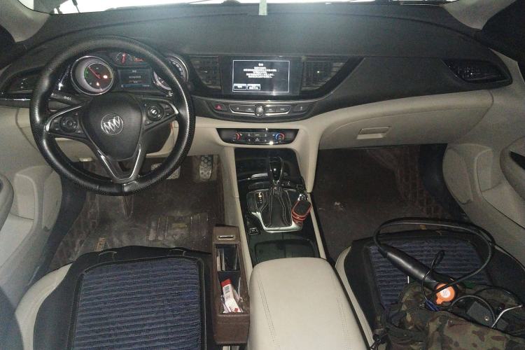 Used Buick Regal 2017 30H Luxury Version