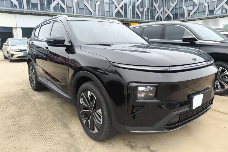 Used JETOUR Shanhai L7 2024 1.5T 120 km MAX+ 5-seater Front Right 45 Deg