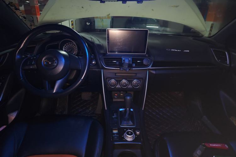 Used Mazda CX-4 2016 2.0L Automatic 2WD Blue Sky Dynamic Edition
