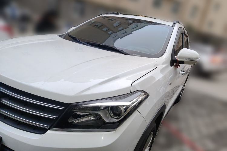 Used Dongfeng Fengon S560 2019 1.8L Manual Urban Model