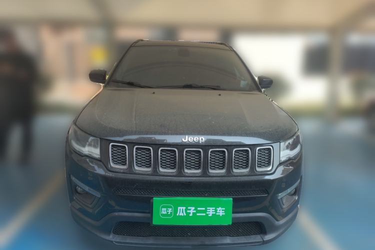 Used Jeep Compass 2017 200T Automatic Family Edition
