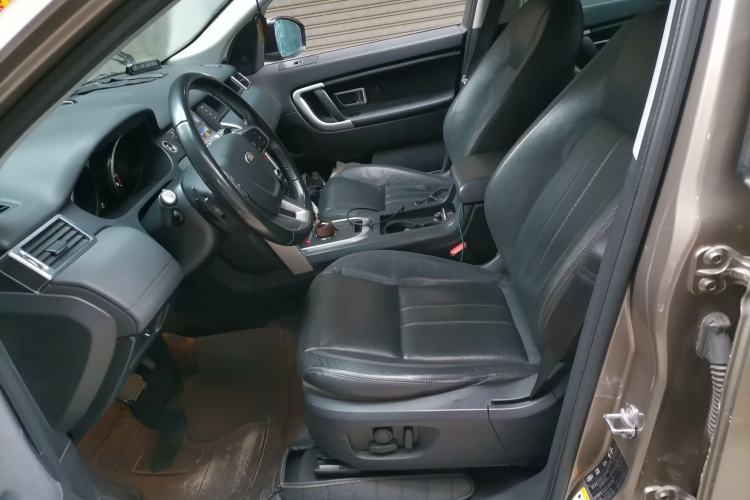 Used Land Rover Discovery Sport 2017 2.0T HSE Left Front Seat