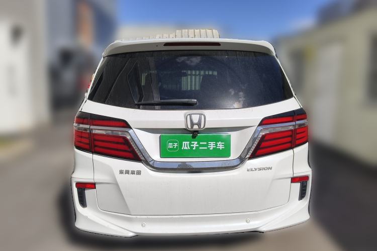 Used Honda Elysion 2016 2.4L Style Edition Rear