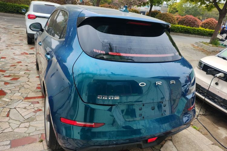 Used ORA Good Cat 2023 401 km Standard Range Luxury Version Lithium Iron Phosphate