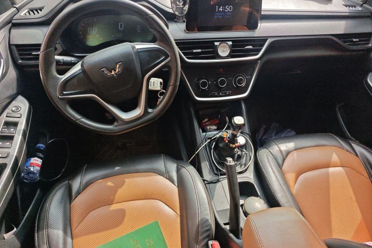 Used Wuling Hongguang S3 2018 1.5L Manual Comfort Model China V Standard Center Console