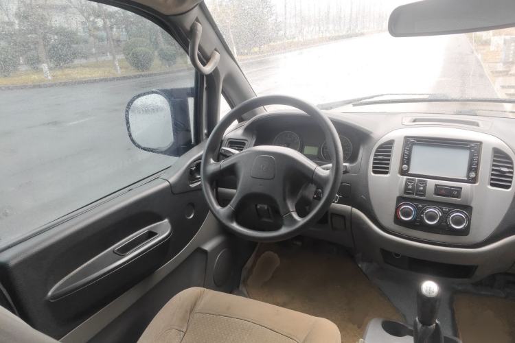 Used FORTHING Lingzhi 2013 V3 1.5L 5-Seat Standard Model I
