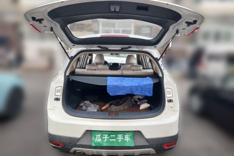 Used Baojun 560 2016 1.8L Manual Luxury Edition