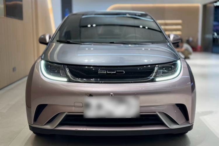 Used BYD Dolphin 2021 405 km Fashion Edition