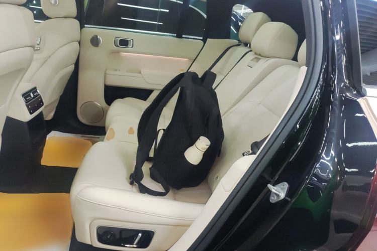 Used Li Auto L7 2024 Pro Model
