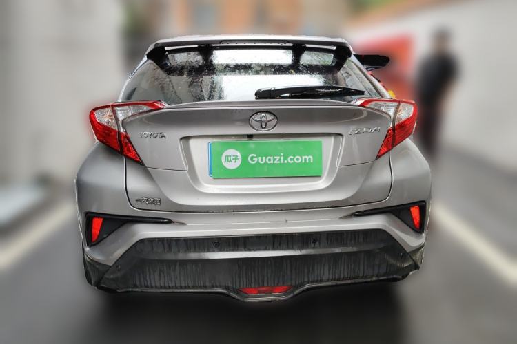 Used Toyota IZOA 2020 2.0L Yichi Version Rear