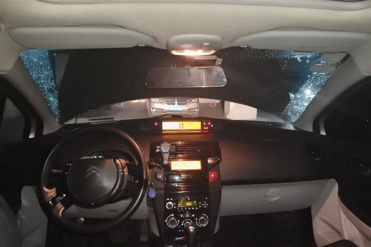 Used Citroen C-Quatre 2012 Sedan 1.6L Automatic Prestige Model Center Console