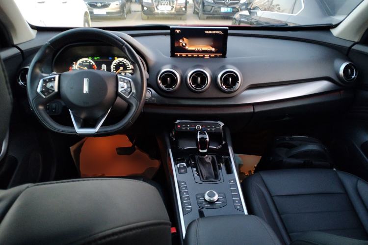 Used Wey VV7 2017 2.0T Ultra-Luxury Version
