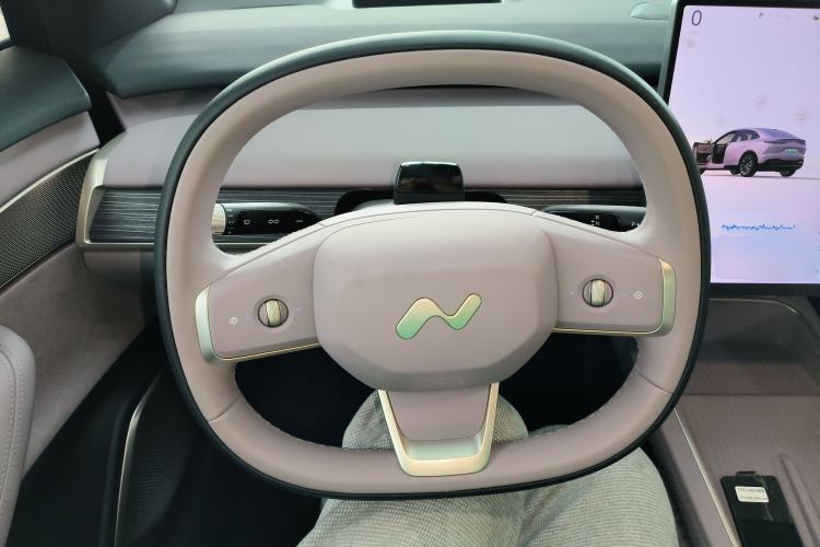 Used ONVO L60 2024 60 kWh Rear-Drive Version Steering Wheel