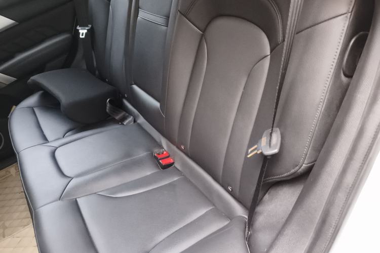 Used Haval H2 2016 Red Label 1.5T Manual Two-Wheel Drive Urban Edition