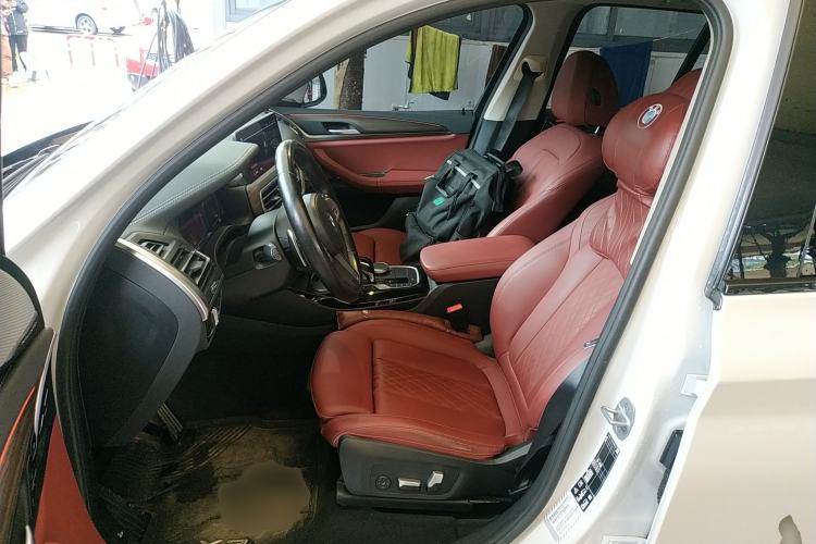 Used BMW X3 2023 xDrive30i Leading Model M Night Edition Package Left Front Seat