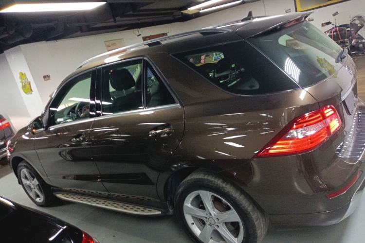 Used Mercedes-Benz M-Class 2015 ML 320 4MATIC
