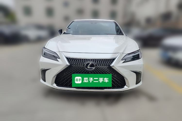 Used Lexus ES 2025 200 Premium Edition
