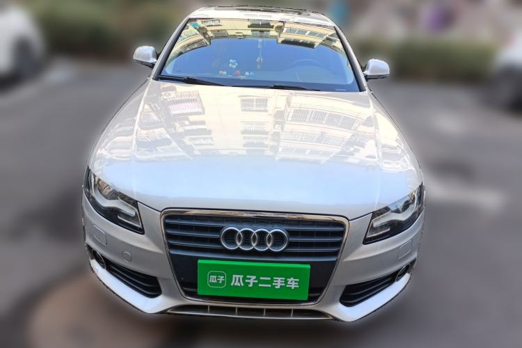 Used Audi A4L 2012 2.0 TFSI automatic standard version