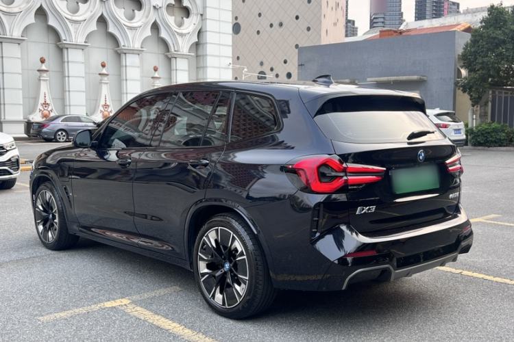 Used BMW iX3 2024 Leading Type Exterior 2