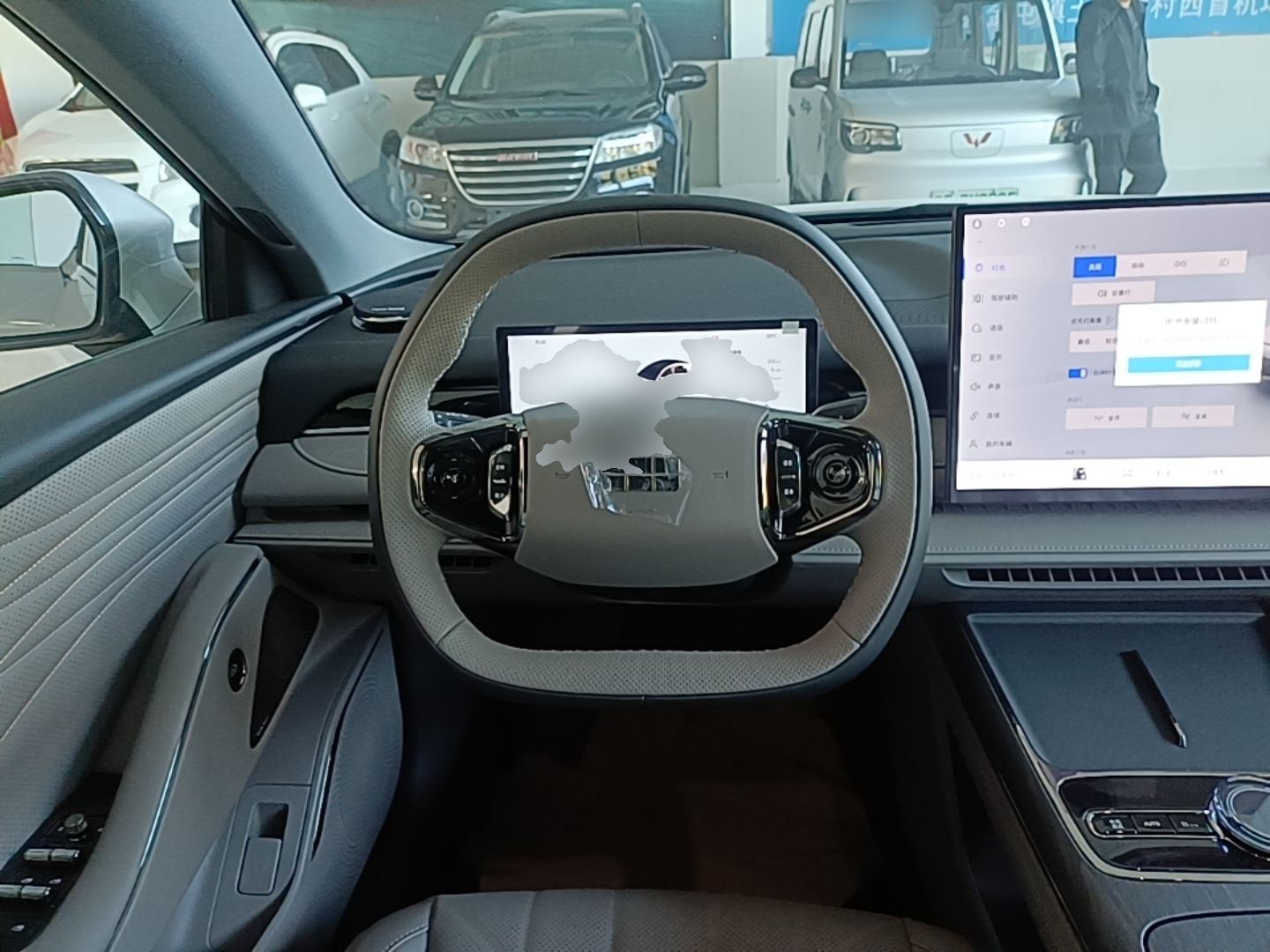 Geely Galaxy 8 2025 60km EM-i Luxury Edition - Luxury Enjoyment — снимка 13