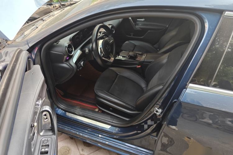 Used Mercedes-Benz A-Class 2019 Restyled A 200 L Sport Sedan Driver Seat