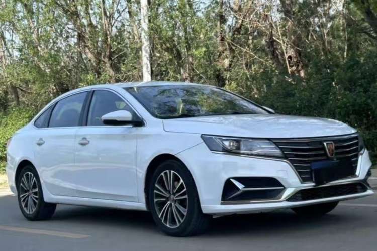 Used Roewe i6 2020 PLUS 1.6L CVT 4G Connected Glory Flagship Edition