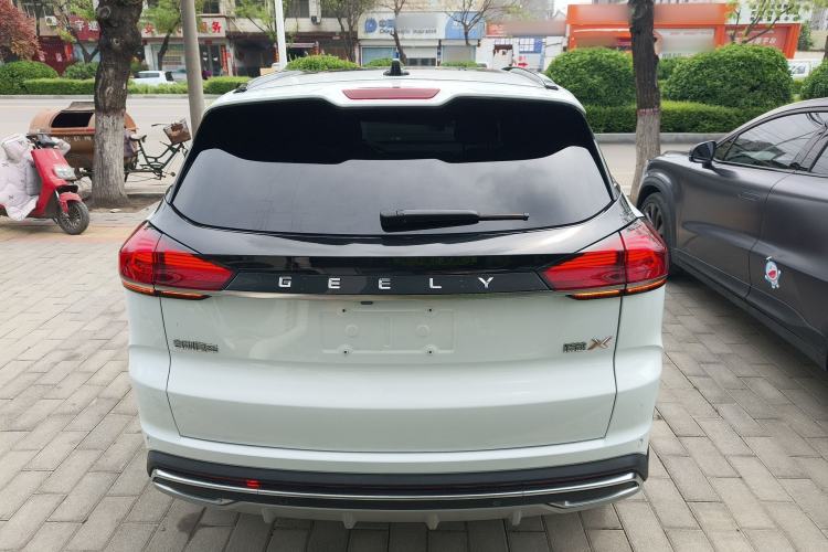 Used Geely Auto Emgrand X7 Sport 2022 Boyue X 1.8TD DCT ZhiZun Edition
